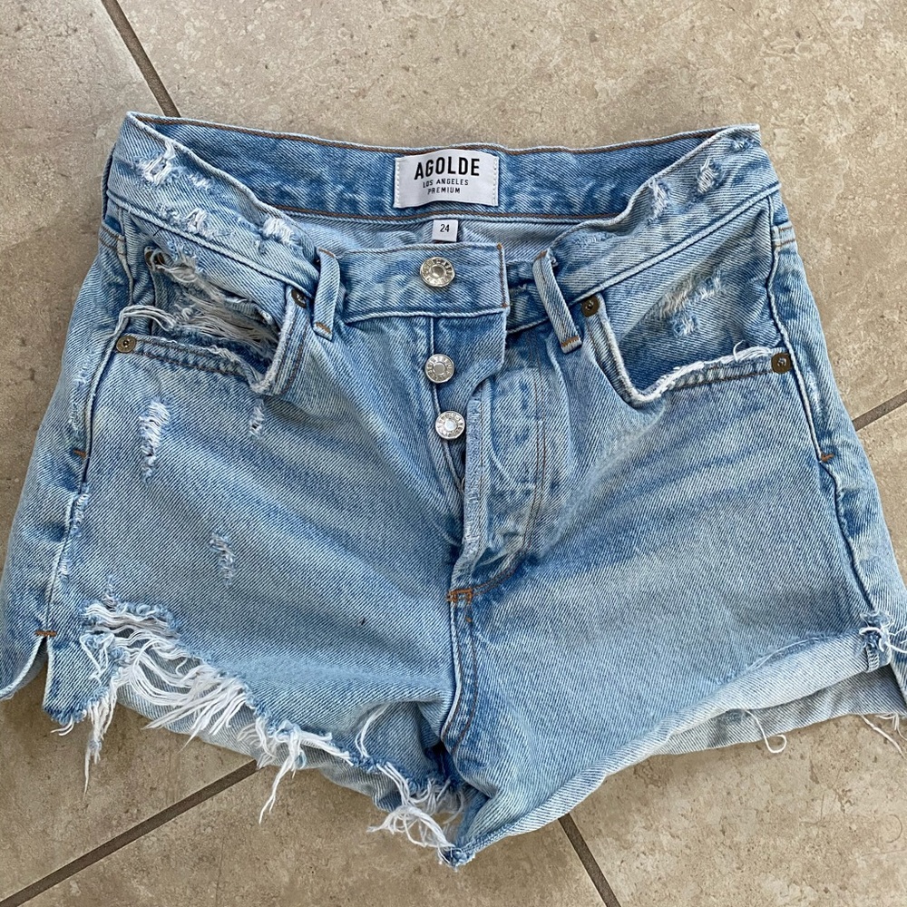 24” Jean shorts distressed n heartbreakingly cute